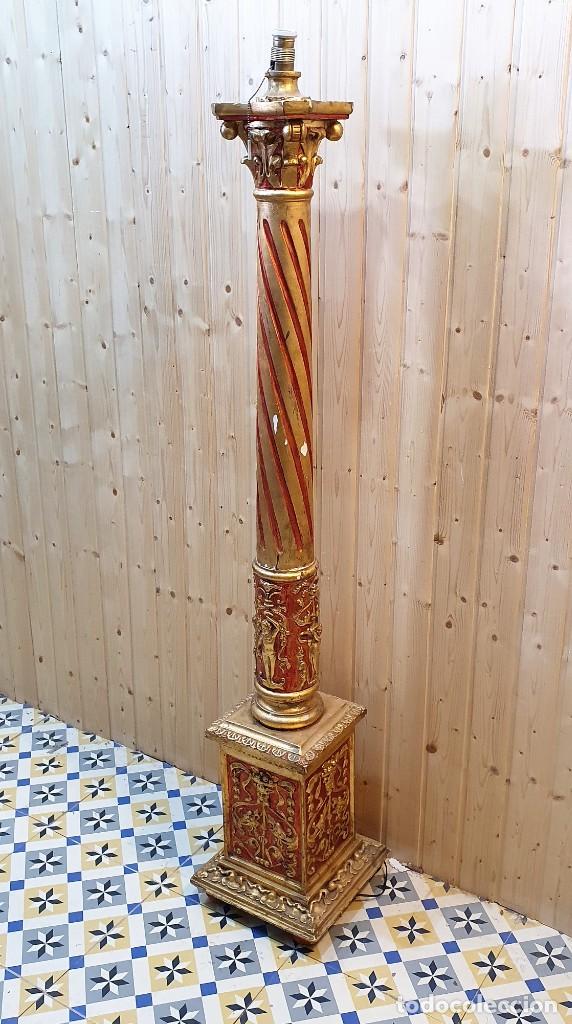 Antig&uuml;edades: LAMPARA DE PIE -COLUMNA TALLADA Y POLICROMADA CON PAN DE ORO - Foto 5