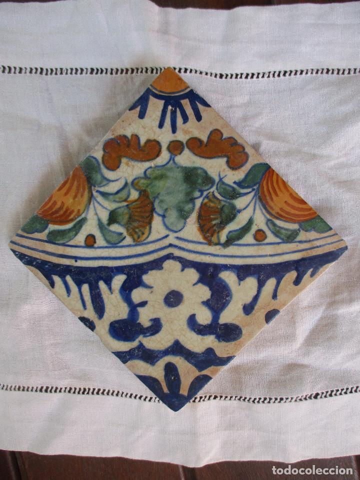 Antig&uuml;edades: Azulejo Delf siglo XVII - Foto 1