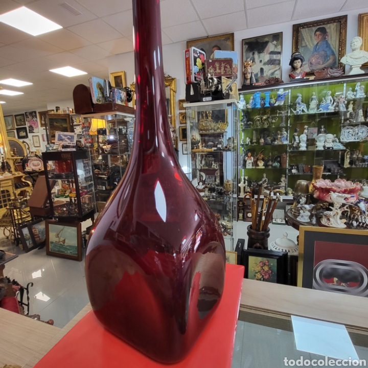 Antig&uuml;edades: JARRON,BOTELLA CRISTAL MURANO COLOR ROJO. - Foto 3