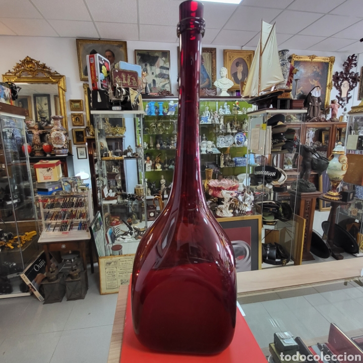 Antig&uuml;edades: JARRON,BOTELLA CRISTAL MURANO COLOR ROJO. - Foto 1