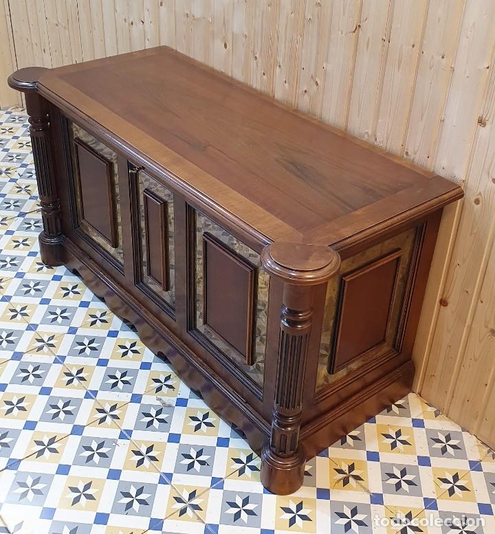Antig&uuml;edades: DORMITORIO DE NOGAL MACIZO - Foto 21