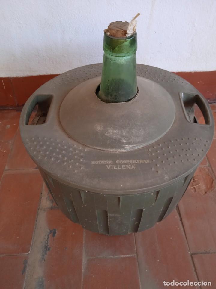 Antig&uuml;edades: Damajuana de 14 litros - Foto 1