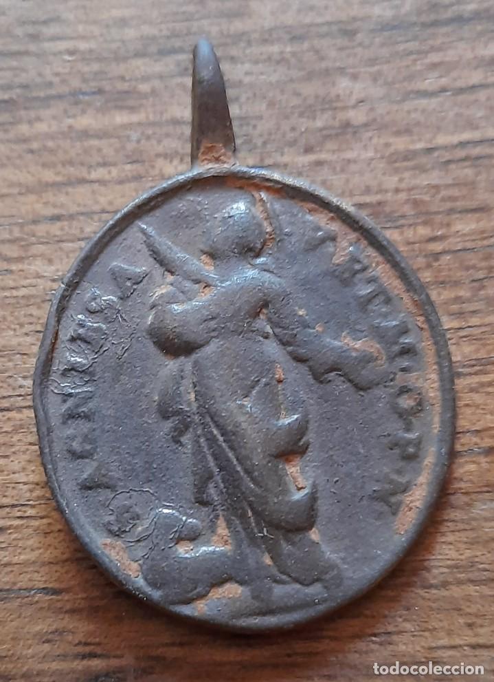 Antig&uuml;edades: Antigua medalla s Agniesa - Foto 2