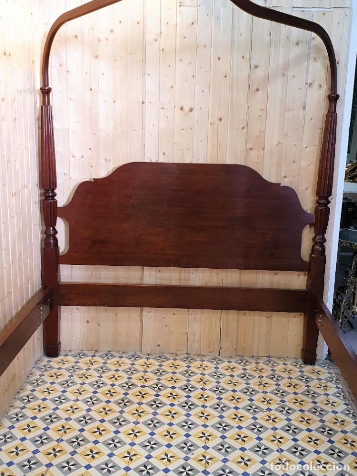 Antig&uuml;edades: DORMITORIO DE NOGAL CON DORSEL - Foto 16