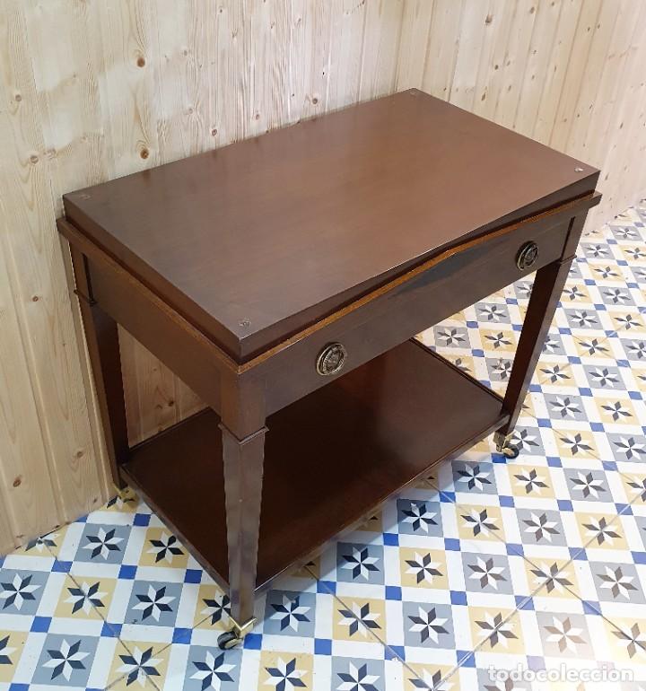 Antig&uuml;edades: MESA CLASICA AUXILIAR - Foto 1