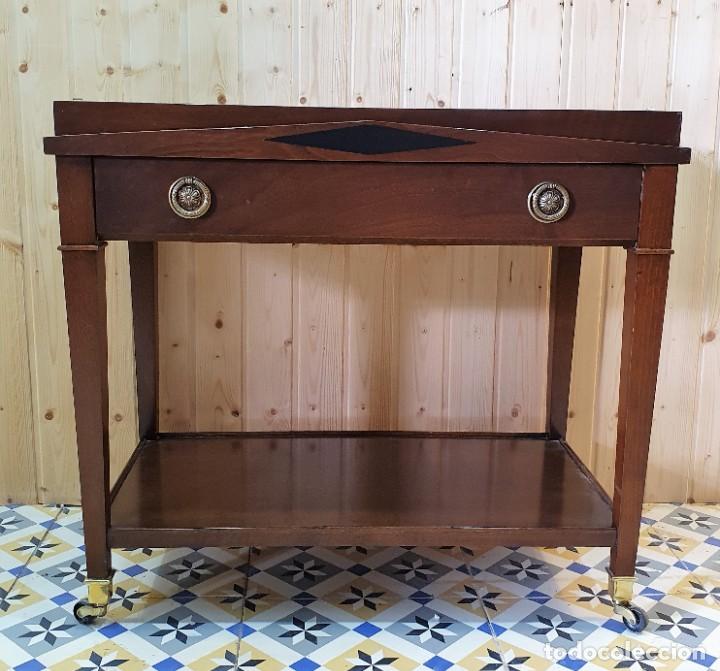 Antig&uuml;edades: MESA CLASICA AUXILIAR - Foto 3