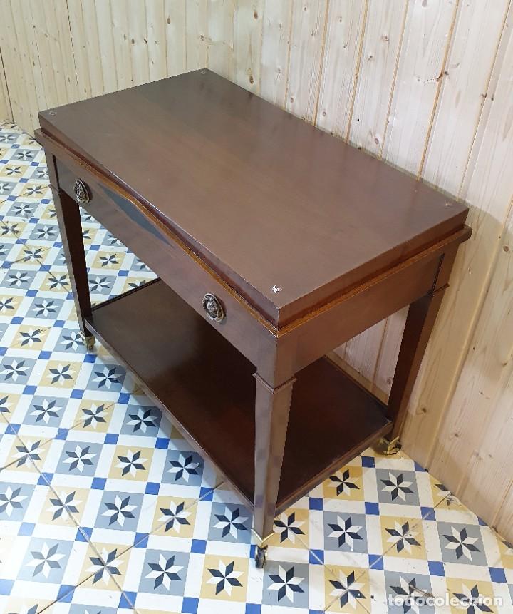 Antig&uuml;edades: MESA CLASICA AUXILIAR - Foto 4