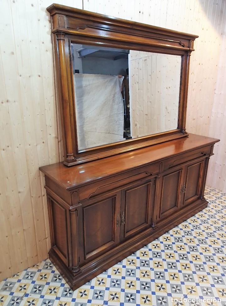 Antig&uuml;edades: APARADOR CON ESPEJO MADERA DE CEREZO - Foto 1