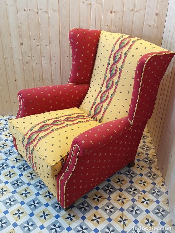 Antig&uuml;edades: SILLON OREJERO CON REPOSAPIES - Foto 4