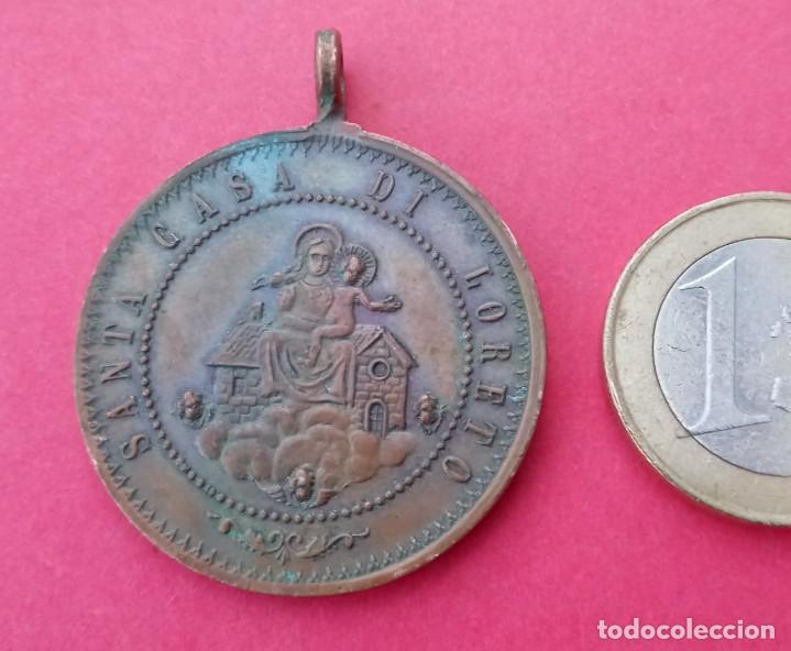 Antig&uuml;edades: Medalla Siglo XIX Virgen de Loreto. - Foto 2