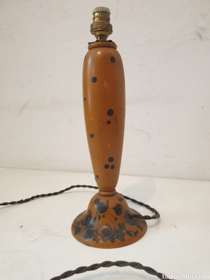 Antig&uuml;edades: L&Aacute;MPARA DE MESA MADERA - Foto 4