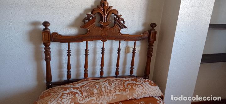 Antig&uuml;edades: ANTIGUA CAMA DE 105 MADERA TALLADA - Foto 5