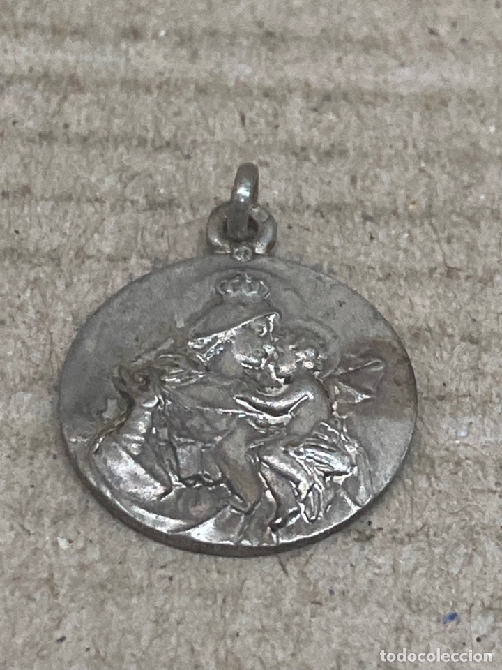 Antig&uuml;edades: Medalla de plata religiosa - Foto 1