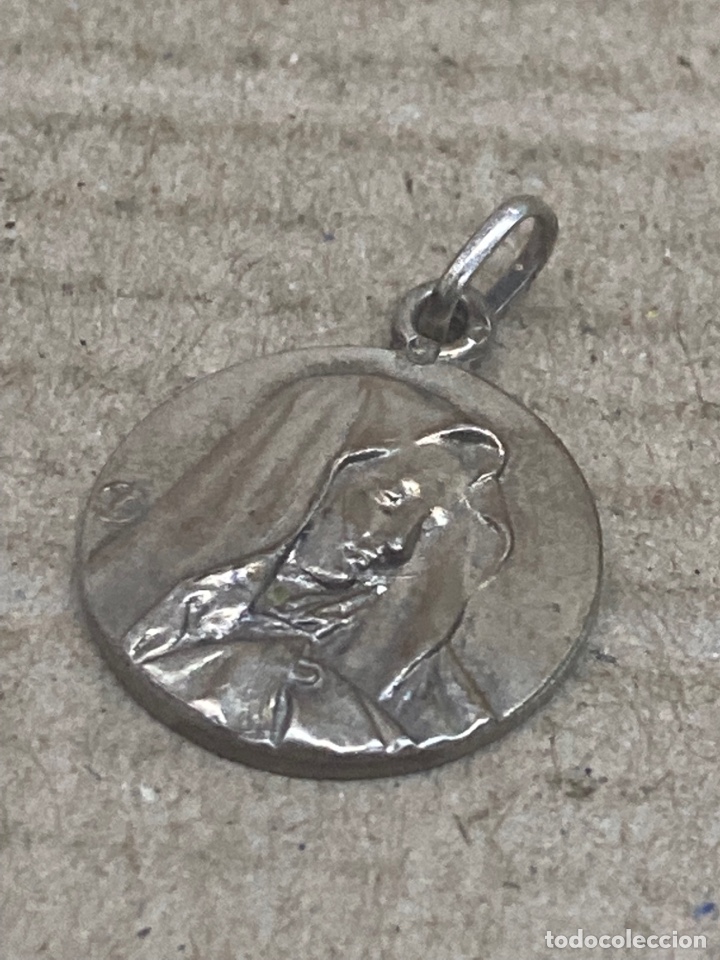 Antig&uuml;edades: Medalla de plata religiosa - Foto 1