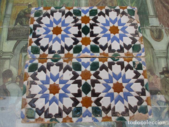 Antig&uuml;edades: Pareja de azulejos Triana - Foto 1