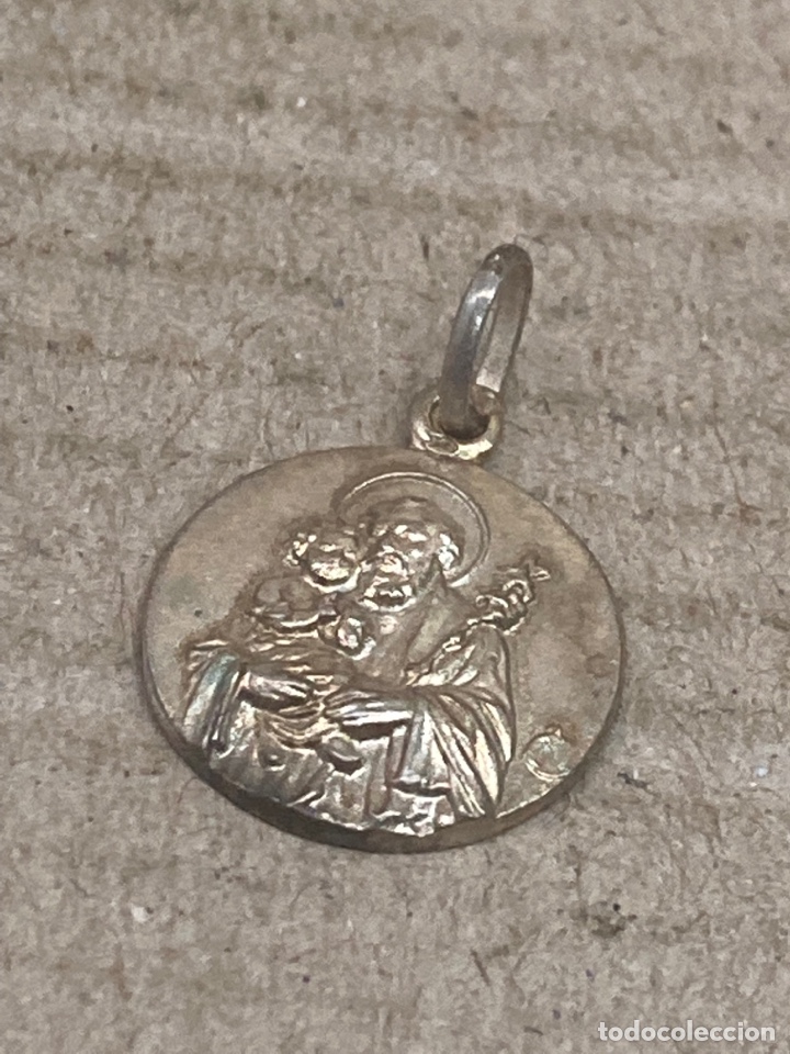 Antig&uuml;edades: Medalla de plata religiosa - Foto 1
