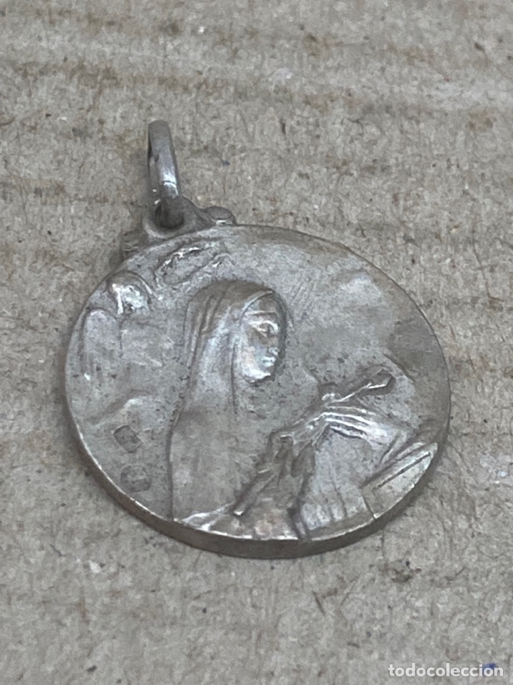 Antig&uuml;edades: Medalla de plata religiosa - Foto 1