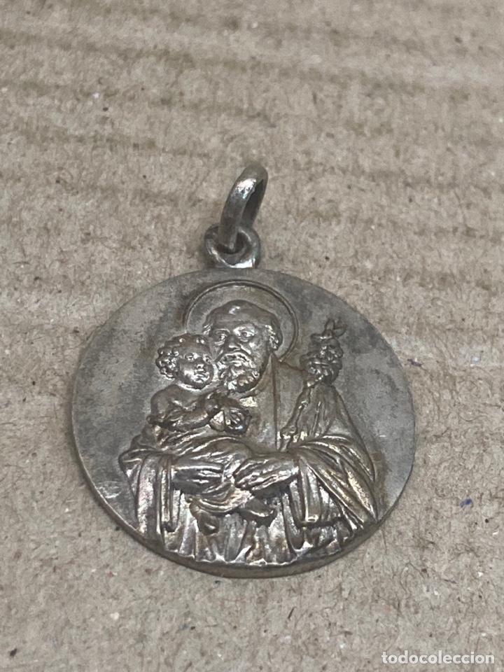 Antig&uuml;edades: Medalla de plata - Foto 1