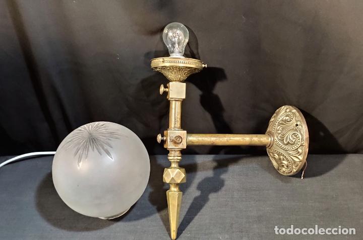 Antig&uuml;edades: IMPORTANTE APLIQUE DE PARED DE BRONCE, C. 1920 - Foto 3