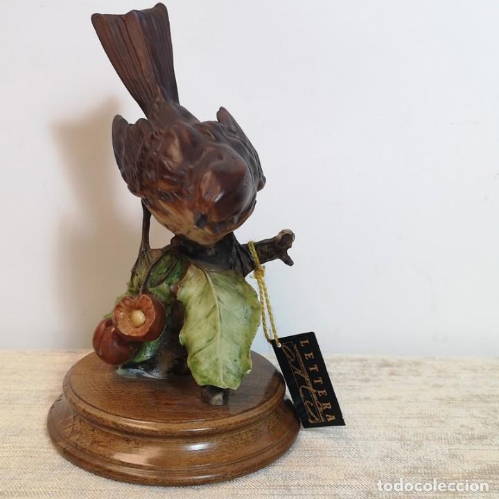 Antig&uuml;edades: Gorri&oacute;n de Resina Estilo Capodimonte - Foto 1