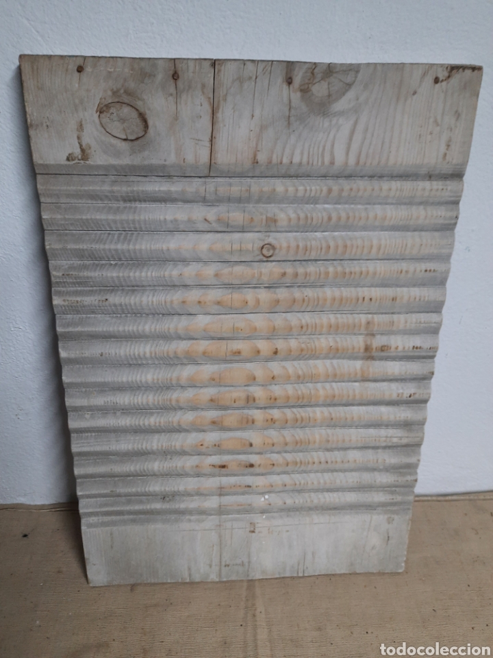 Antig&uuml;edades: Antigua tabla de lavar madera - Foto 1