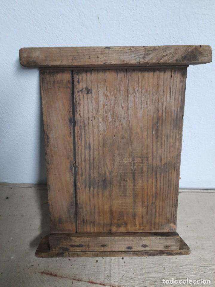 Antig&uuml;edades: Antigua tabla de lavar - Foto 2