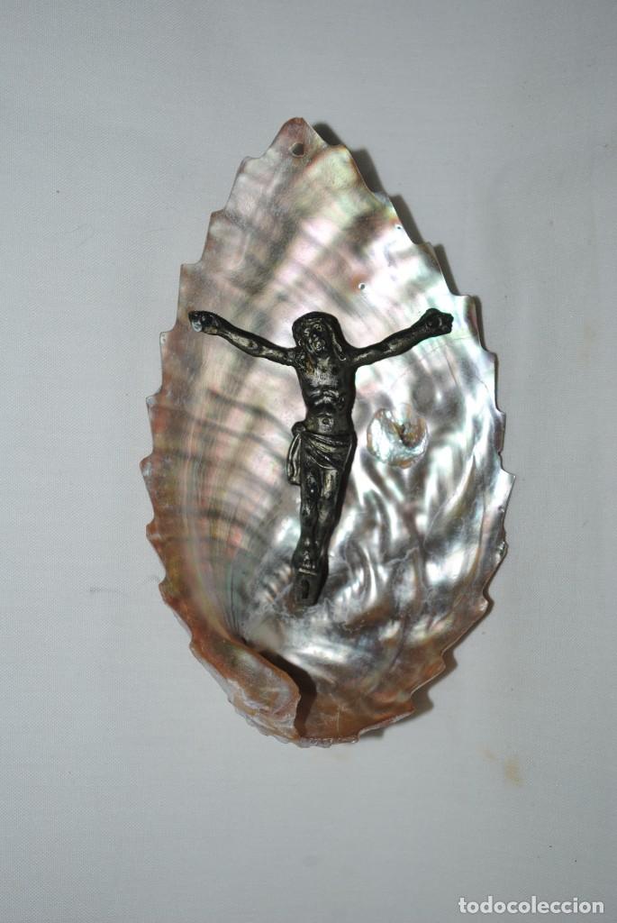 Antig&uuml;edades: CRUCIFICADO EN UNA CONCHA NATURAL - Foto 2