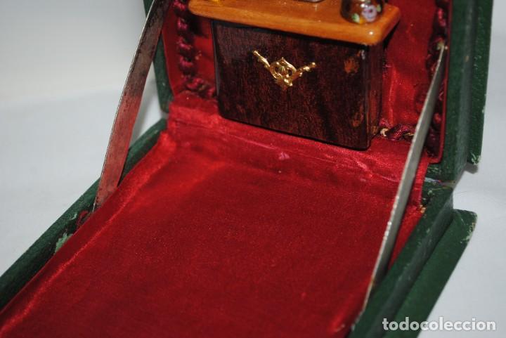 Antig&uuml;edades: CAPILLA ANTIGUA DE VIAJES - Foto 11