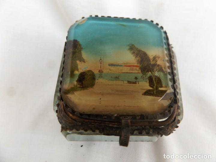 Antig&uuml;edades: caja de cristal biselado - Foto 1