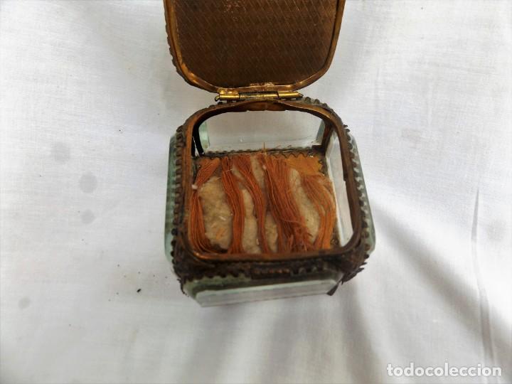 Antig&uuml;edades: caja de cristal biselado - Foto 3