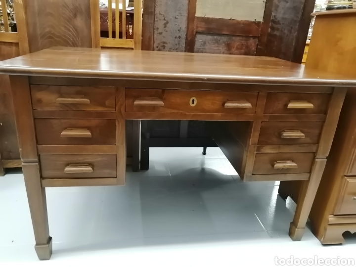 Antig&uuml;edades: Escritorio antiguo casta&ntilde;o - Foto 2