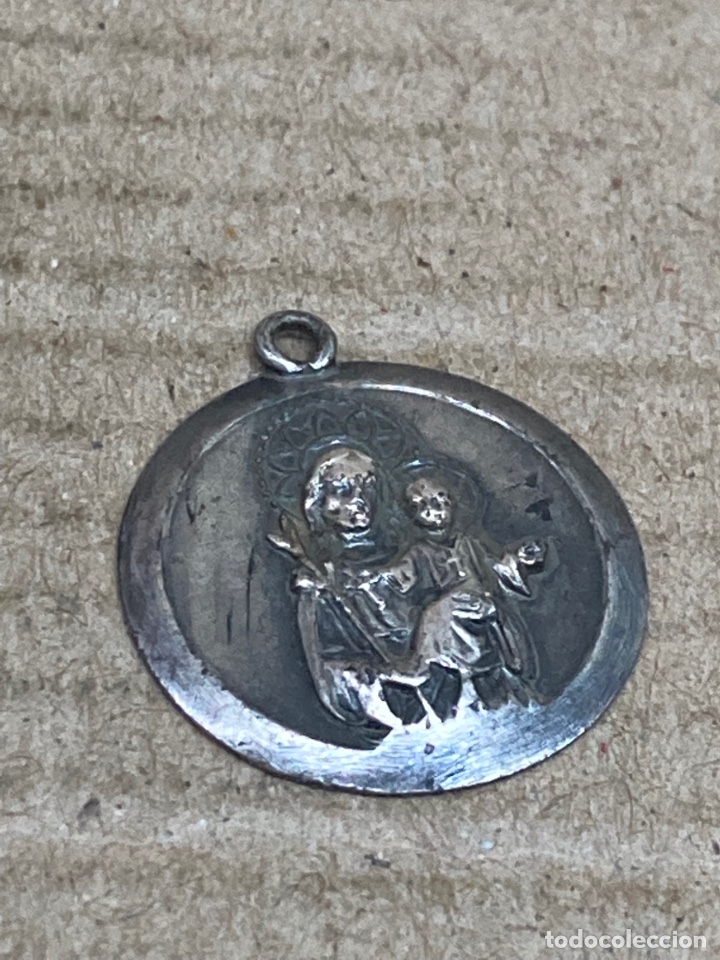 Antig&uuml;edades: Medalla de plata religiosa - Foto 1