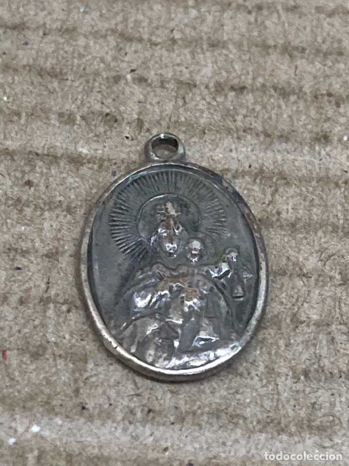 Antig&uuml;edades: Medalla de plata religiosa - Foto 2