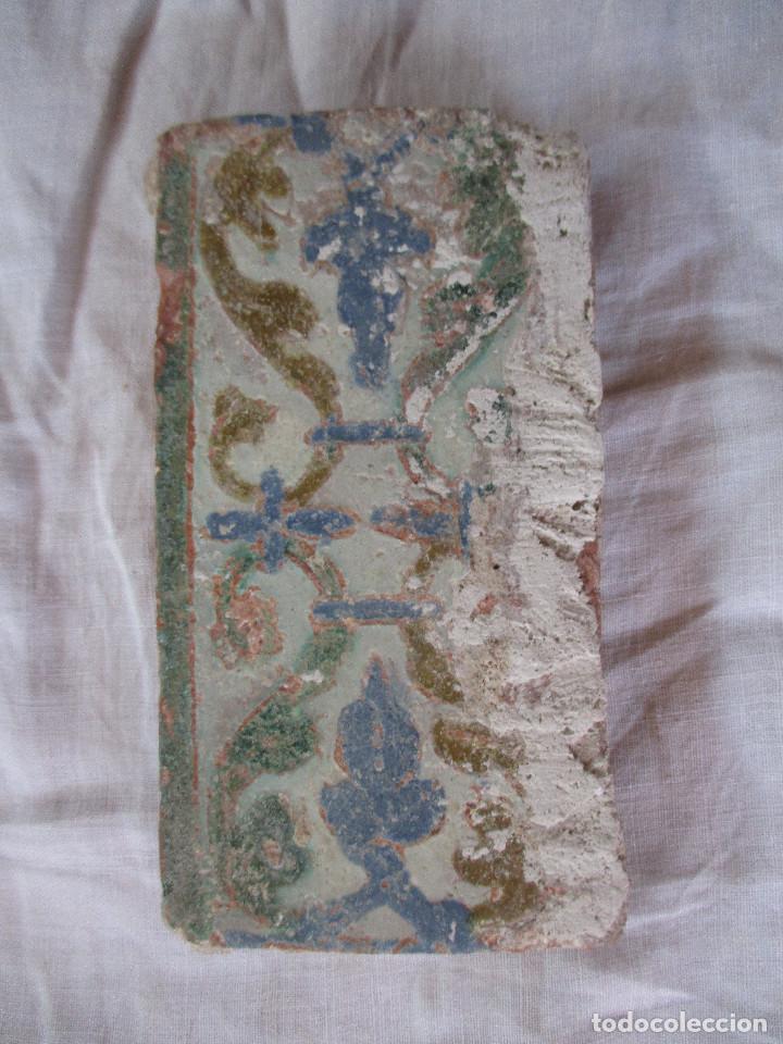 Antig&uuml;edades: Azulejo Toledo siglo XVI - Foto 1