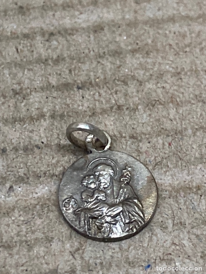 Antig&uuml;edades: Medalla de plata religiosa - Foto 1