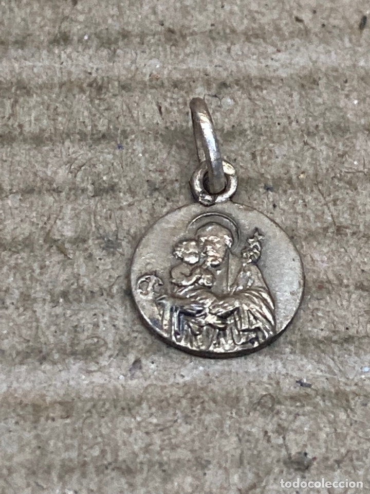 Antig&uuml;edades: Medalla de plata religiosa - Foto 1