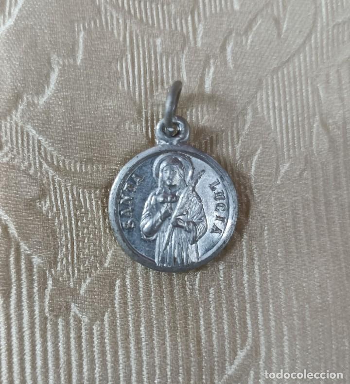 Antig&uuml;edades: MEDALLA DE SANTA LUC&Iacute;A - Foto 1