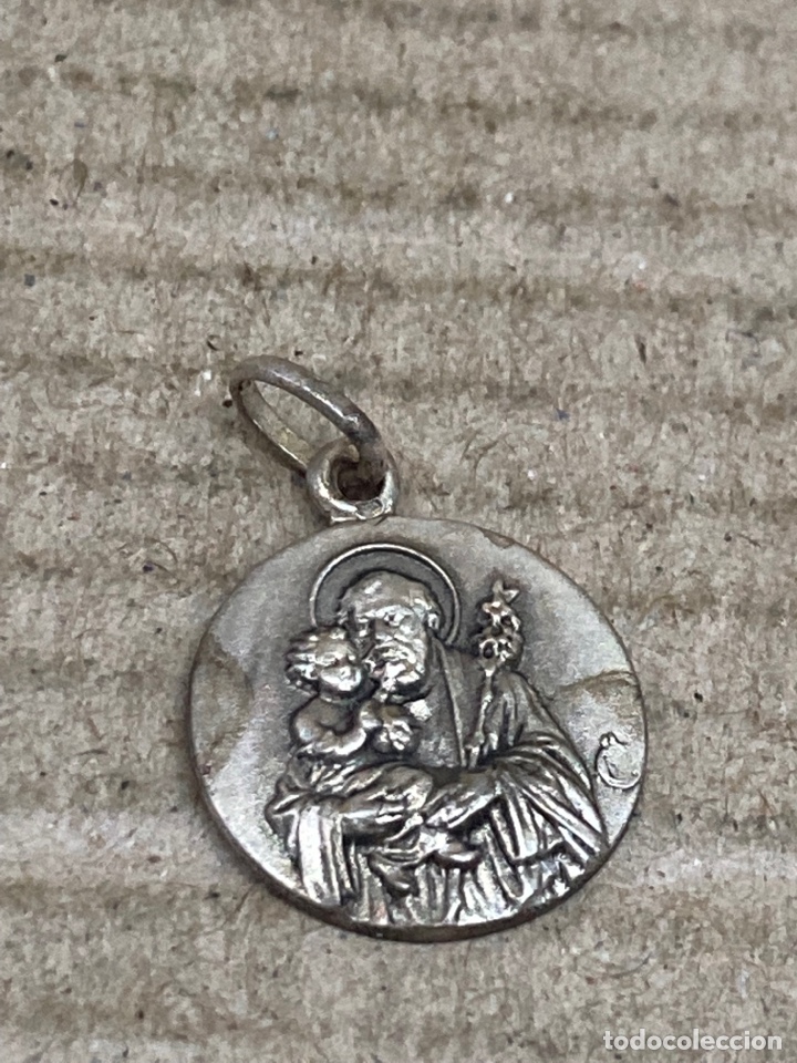 Antig&uuml;edades: Medalla de plata religiosa - Foto 1
