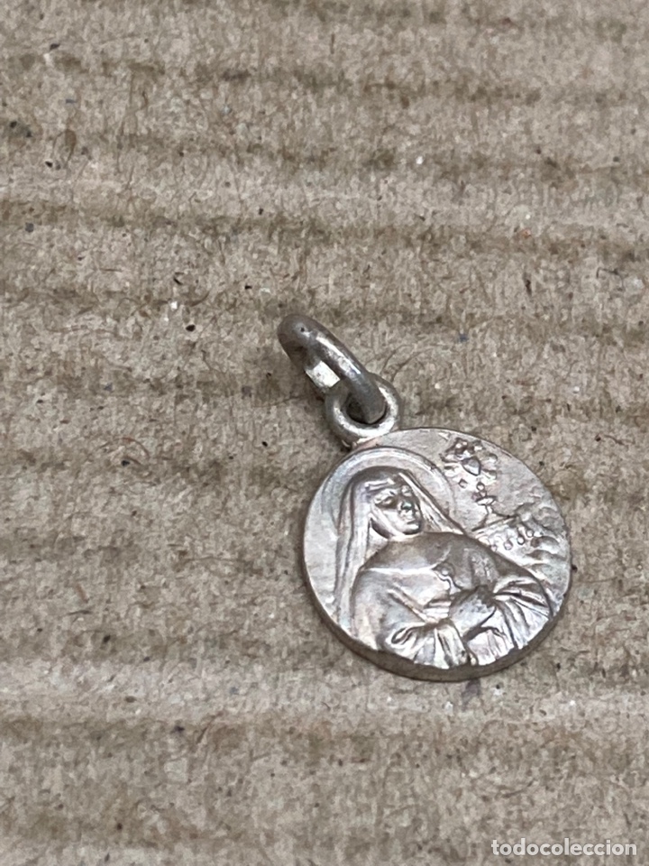 Antig&uuml;edades: Medalla de plata religiosa - Foto 1