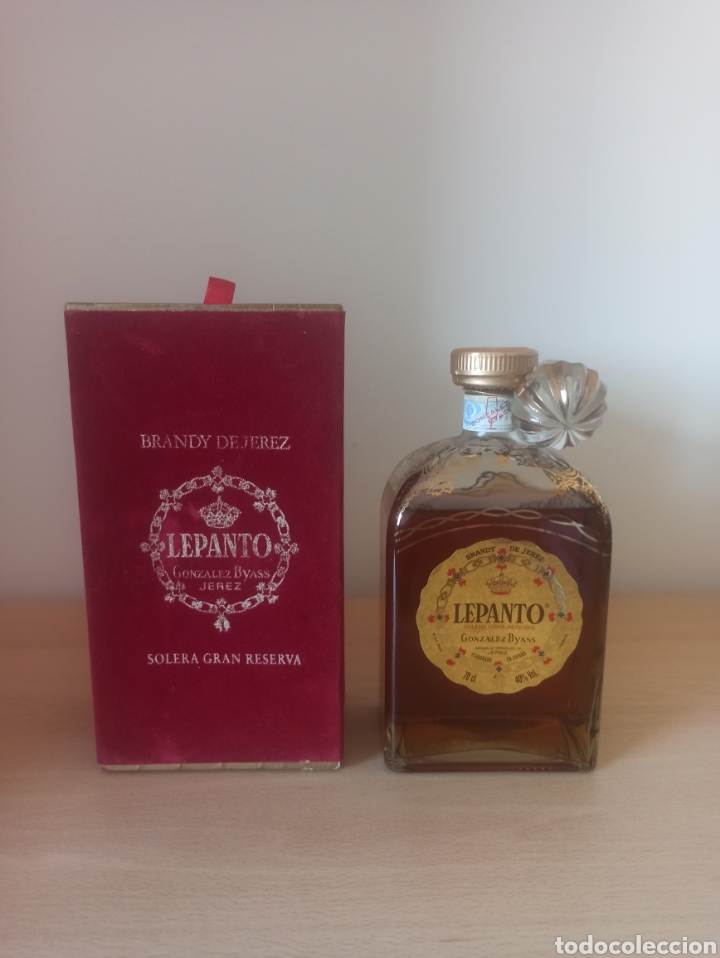 Antig&uuml;edades: Botella de brandy Lepanto - Foto 1