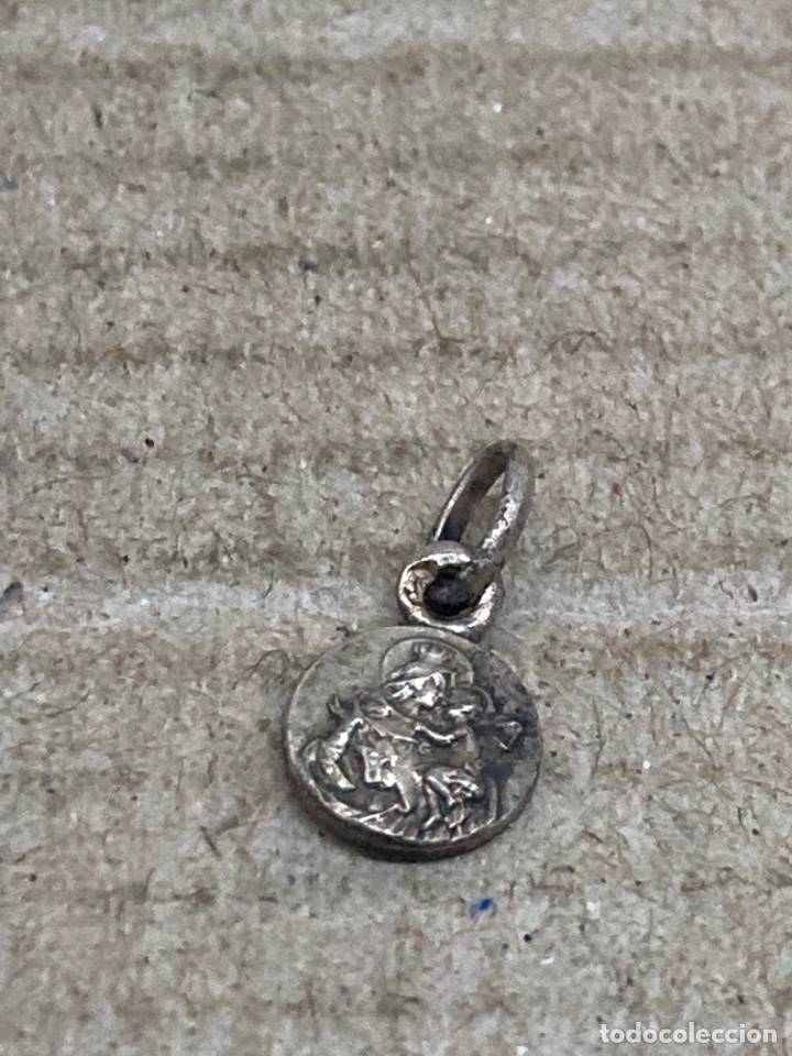 Antig&uuml;edades: Medalla de plata religiosa - Foto 1