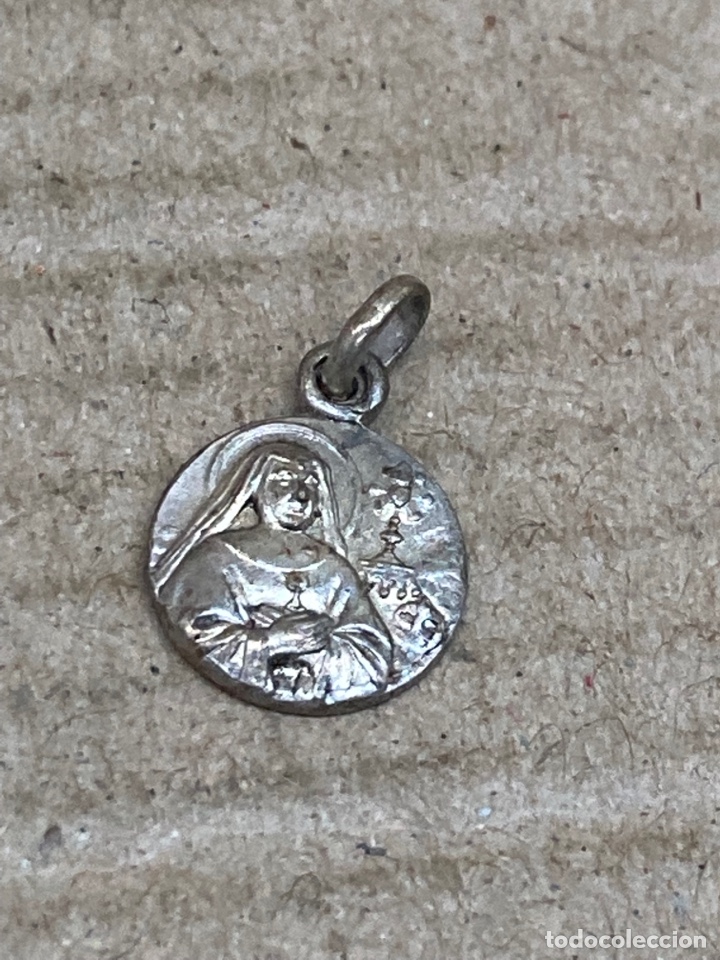 Antig&uuml;edades: Medalla de plata religiosa - Foto 1