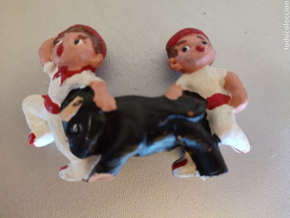 Antig&uuml;edades: 2 Figuras Alborox de San Fermin - Foto 1
