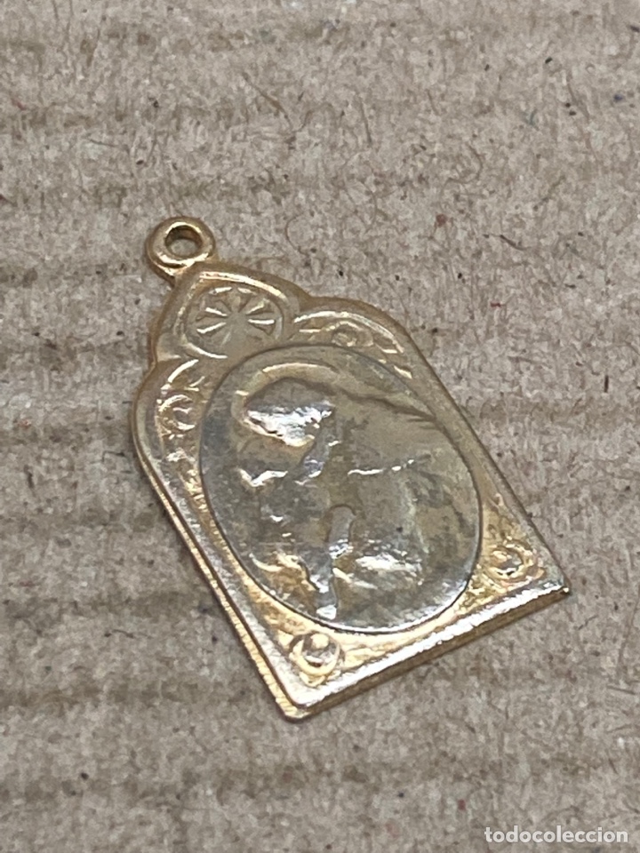 Antig&uuml;edades: Medalla de plata religiosa - Foto 1