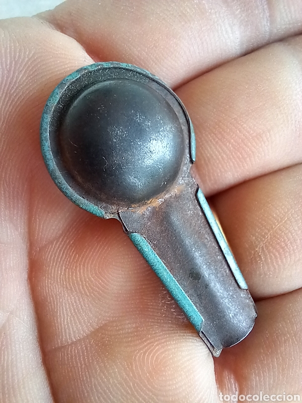 Antig&uuml;edades: ANTIGUOS SILBATOS O PITOS DE HOJALATA - Foto 4