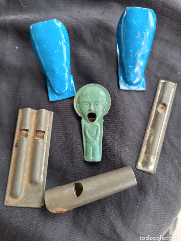 Antig&uuml;edades: ANTIGUOS SILBATOS O PITOS DE HOJALATA - Foto 19