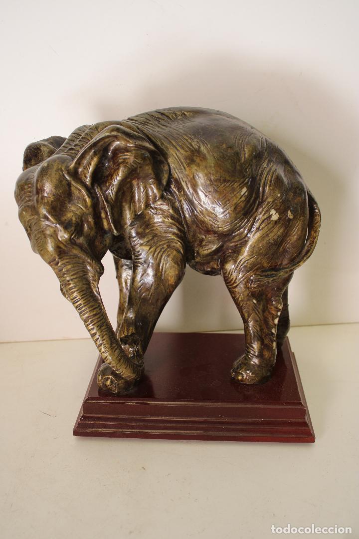 Antig&uuml;edades: figura de elefante grande - Foto 1