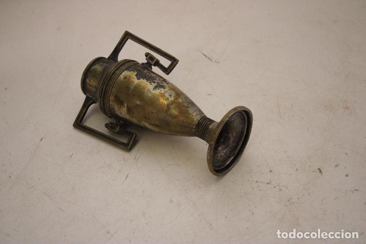 Antig&uuml;edades: antiguo jarron de altar peque&ntilde;o - Foto 3