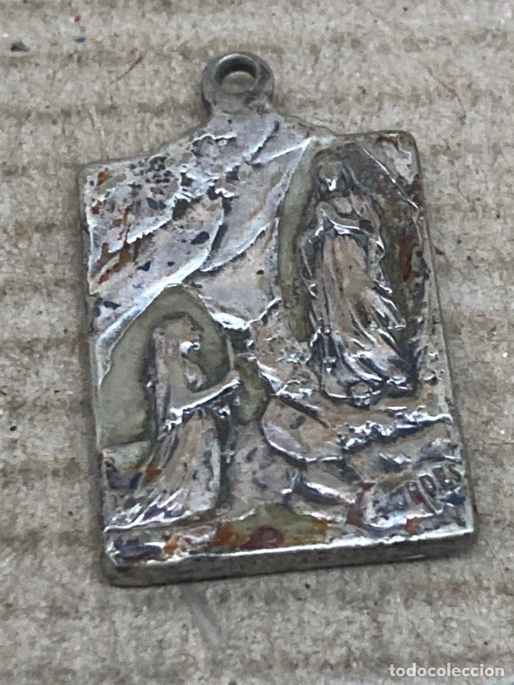 Antig&uuml;edades: Medalla religiosa - Foto 2