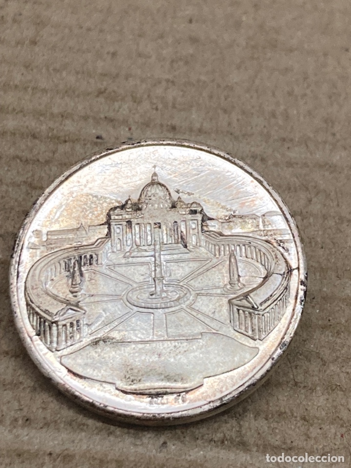Antig&uuml;edades: Medalla de metal - Foto 2